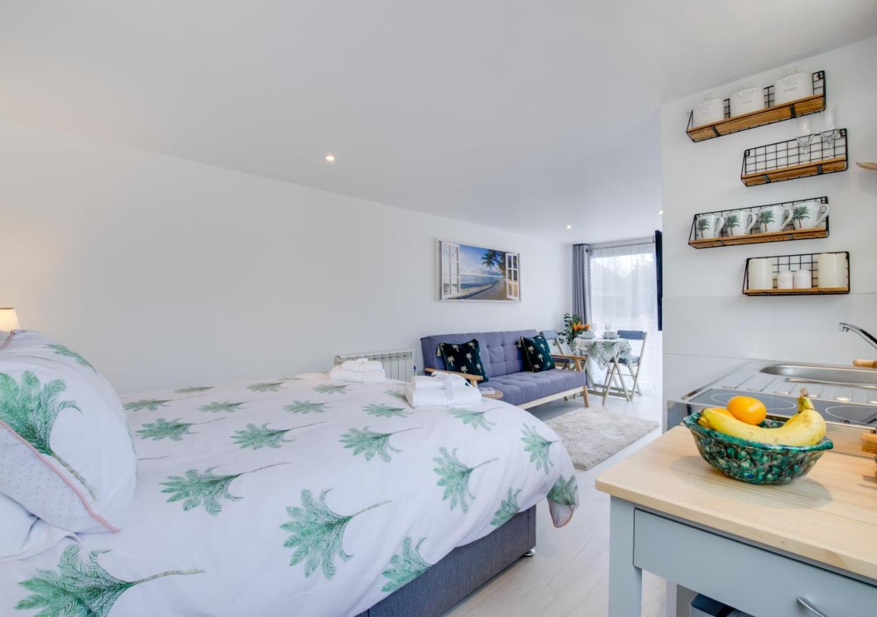 Idrella Studio Saltdean Экстерьер фото